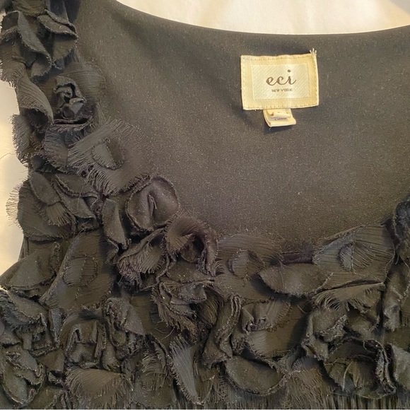 Eci Black Tank top, Crepe Floral detail Size 4; cotton blend & lined - Picture 3 of 7